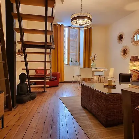 Appartement Duplex Boheme Chic à Gannat Extérieur photo
