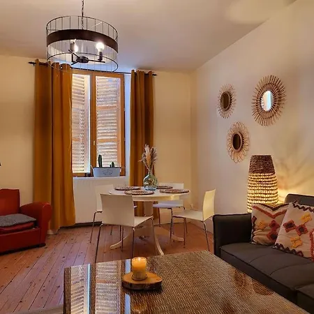 Appartement Duplex Boheme Chic à Gannat Extérieur photo