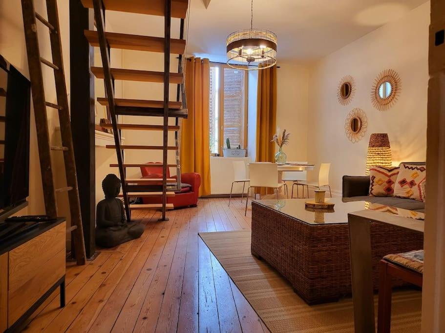 Duplex Boheme Chic Apartment
